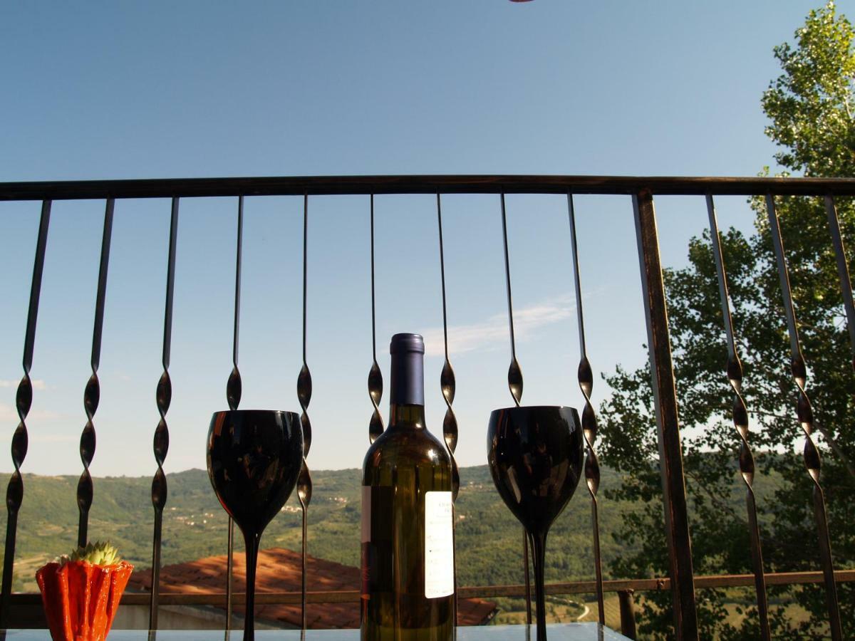 Provvidenza Villa Motovun Luaran gambar